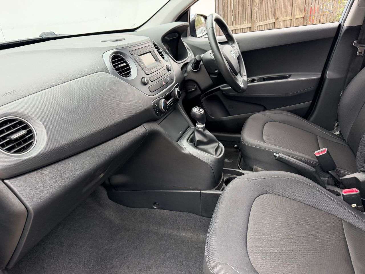 2017 HYUNDAI I10 2017 HYUNDAI I10