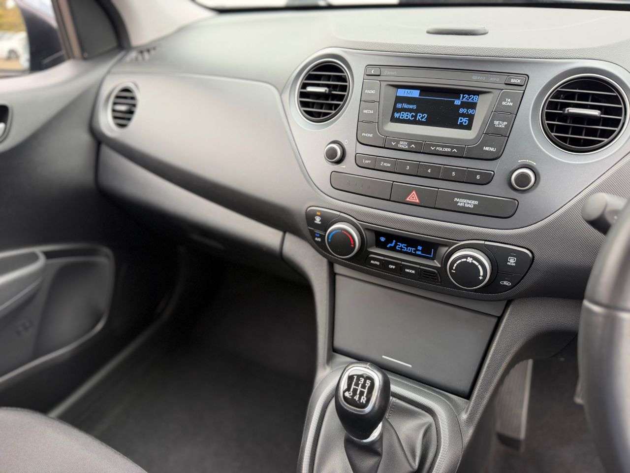 2017 HYUNDAI I10 2017 HYUNDAI I10