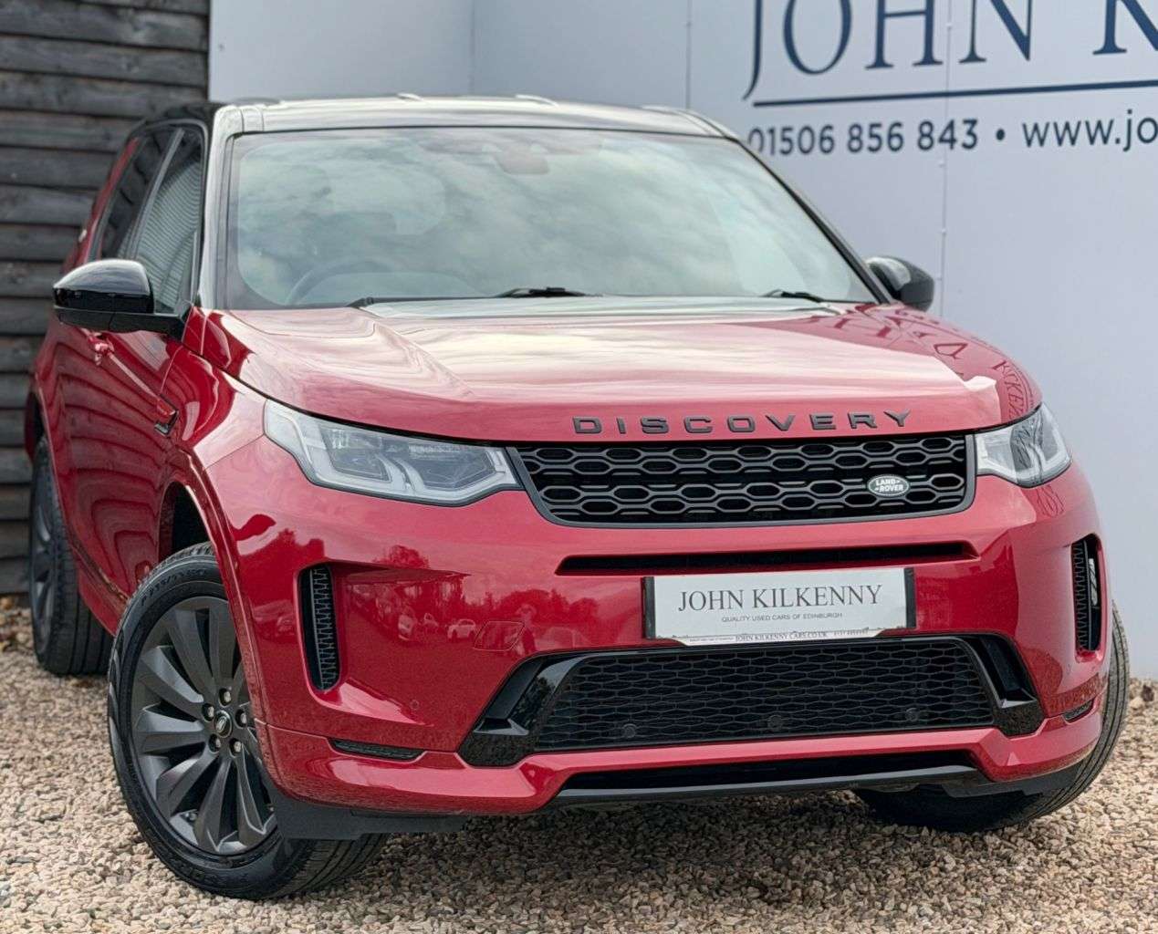 A 2020 LAND ROVER DISCOVERY SPORT 2.0 P200 MHEV R-Dynamic SE SUV 5dr Petrol Auto 4WD Euro 6 (s/s) (200 ps) A 2020 LAND ROVER DISCOVERY SPORT 2.0 P200 MHEV R-Dynamic SE SUV 5dr Petrol Auto 4WD Euro 6 (s/s) (200 ps)