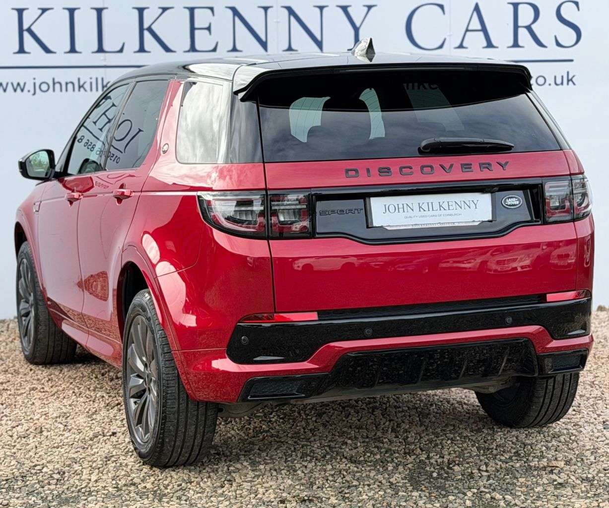 A 2020 LAND ROVER DISCOVERY SPORT 2.0 P200 MHEV R-Dynamic SE SUV 5dr Petrol Auto 4WD Euro 6 (s/s) (200 ps) A 2020 LAND ROVER DISCOVERY SPORT 2.0 P200 MHEV R-Dynamic SE SUV 5dr Petrol Auto 4WD Euro 6 (s/s) (200 ps)