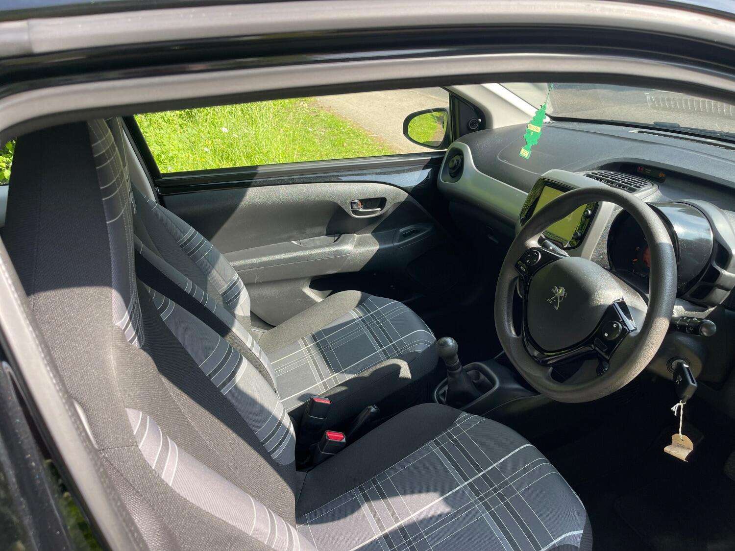 2017 PEUGEOT 108 2017 PEUGEOT 108