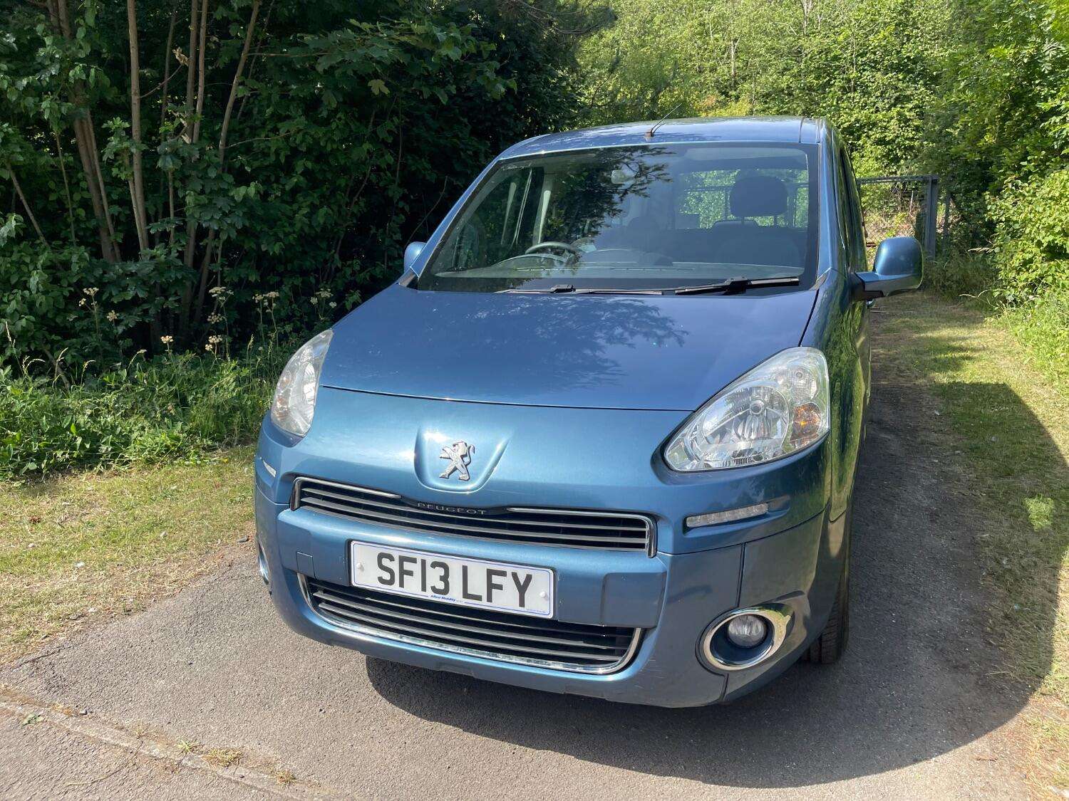 2013 PEUGEOT PARTNER TEPEE 2013 PEUGEOT PARTNER TEPEE