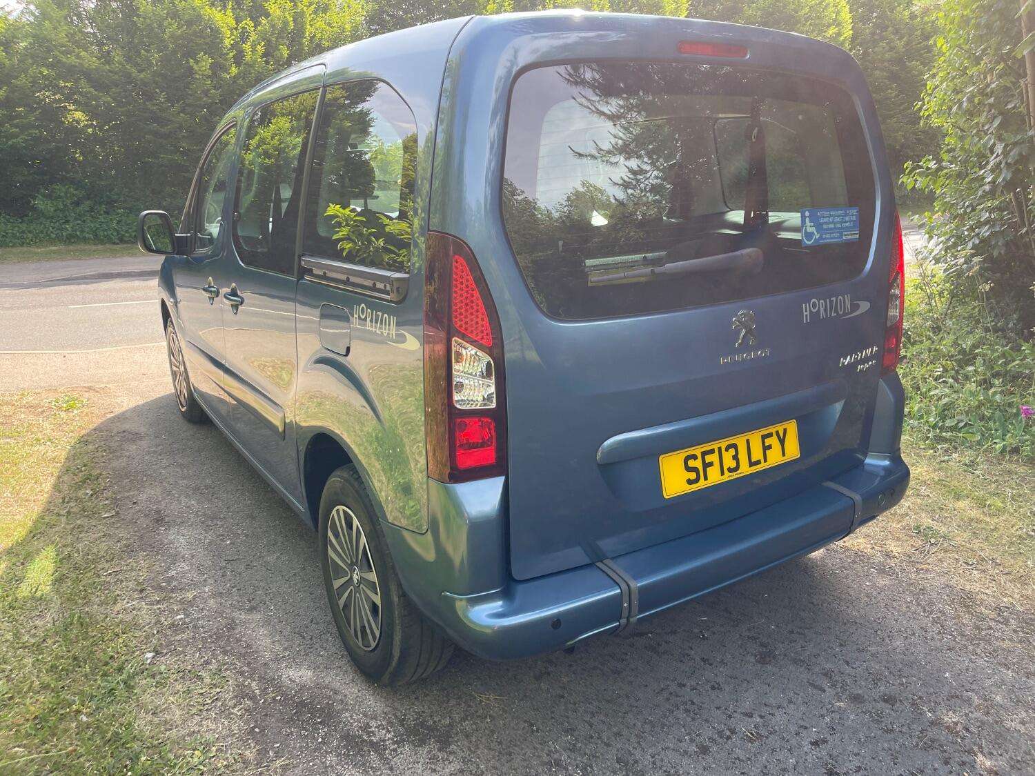 2013 PEUGEOT PARTNER TEPEE 2013 PEUGEOT PARTNER TEPEE