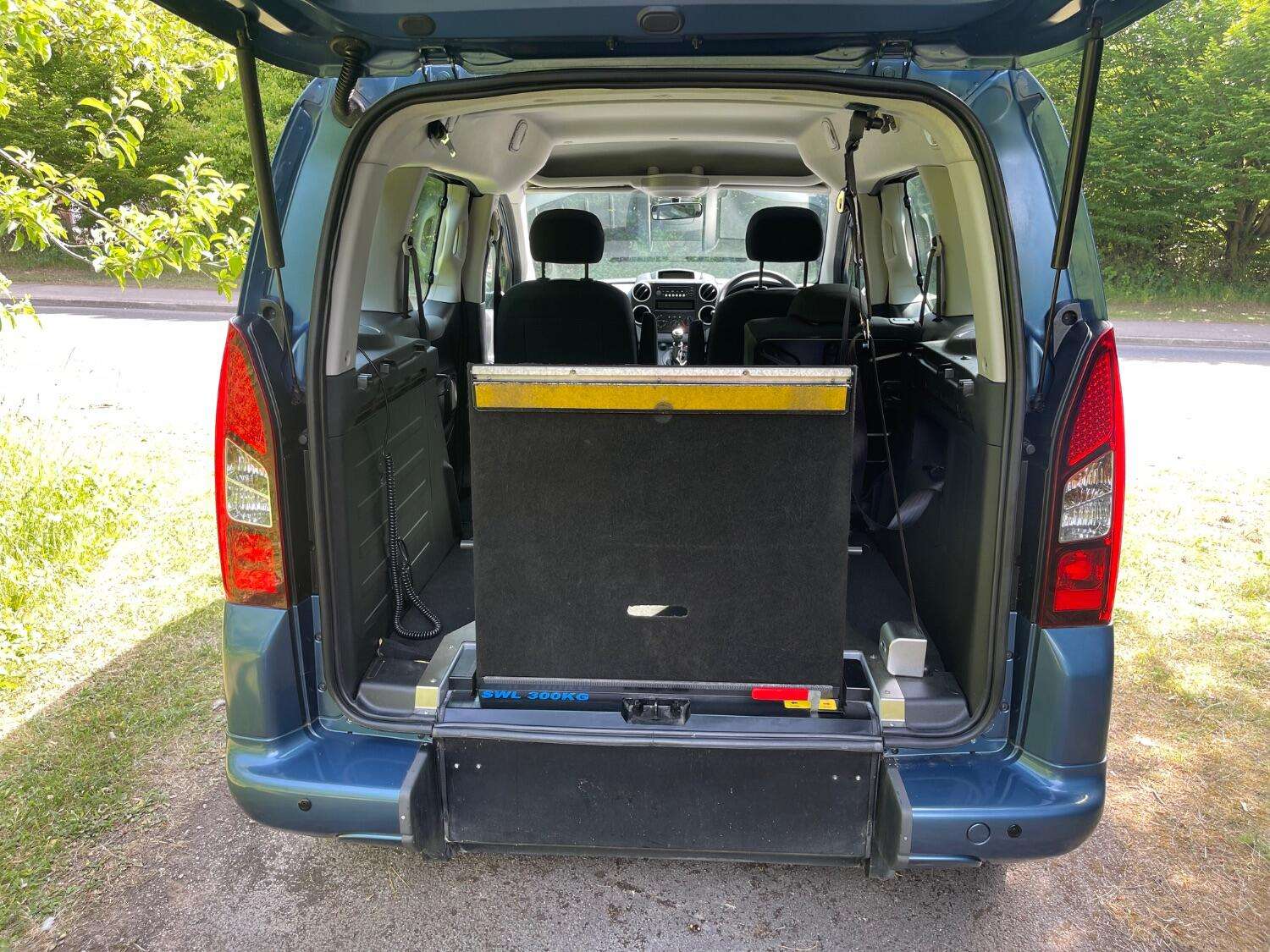 2013 PEUGEOT PARTNER TEPEE 2013 PEUGEOT PARTNER TEPEE