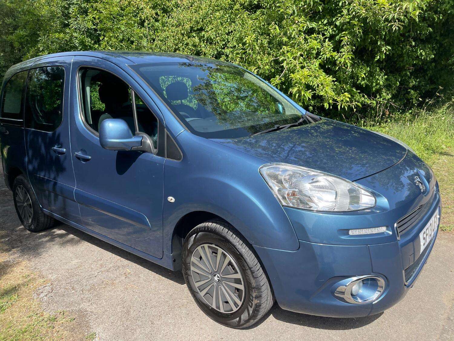 2013 PEUGEOT PARTNER TEPEE 2013 PEUGEOT PARTNER TEPEE