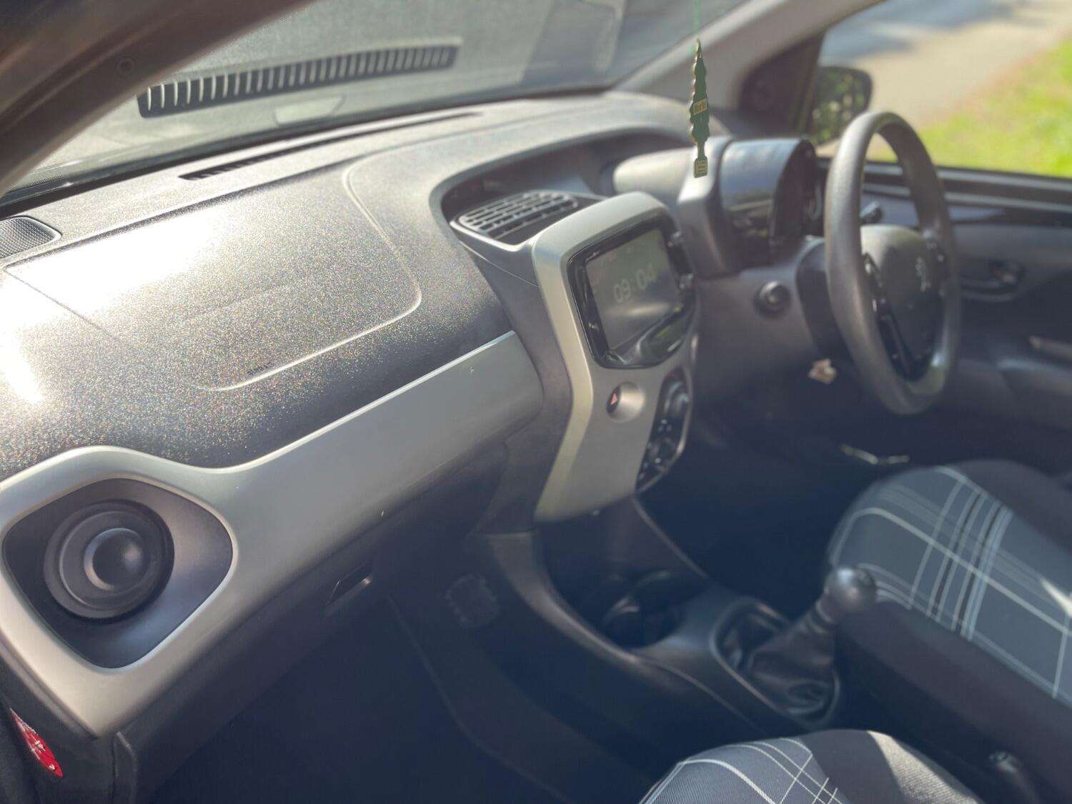 2017 PEUGEOT 108 2017 PEUGEOT 108