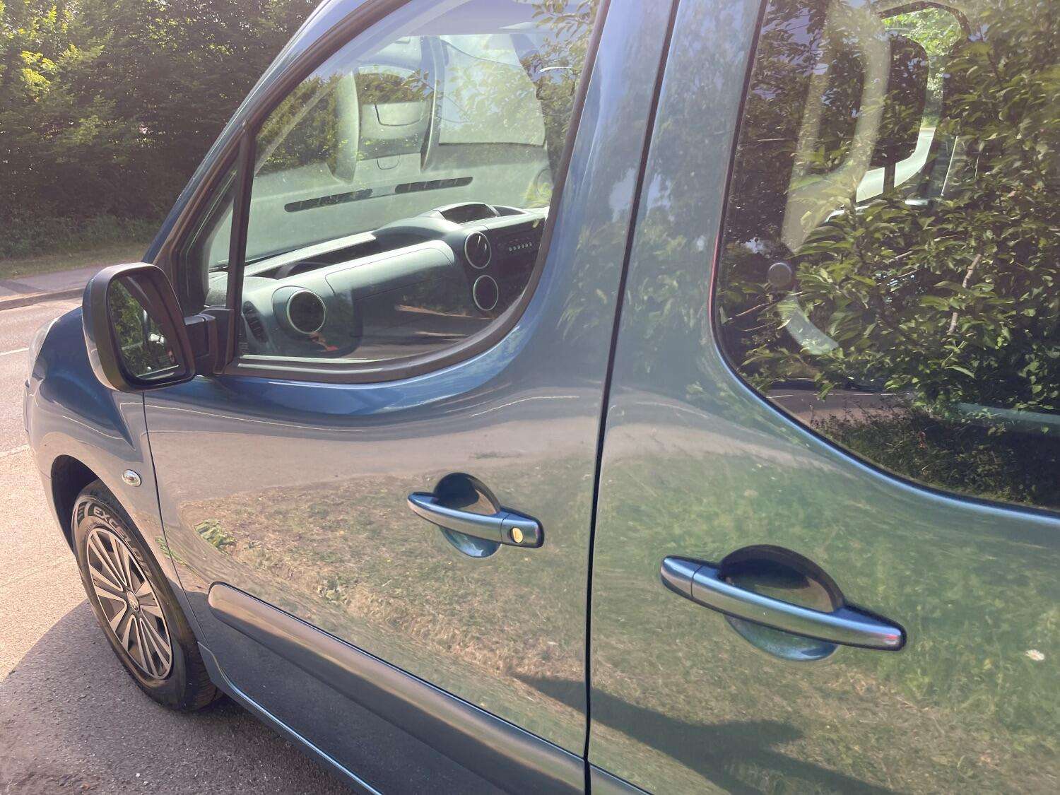 2013 PEUGEOT PARTNER TEPEE 2013 PEUGEOT PARTNER TEPEE