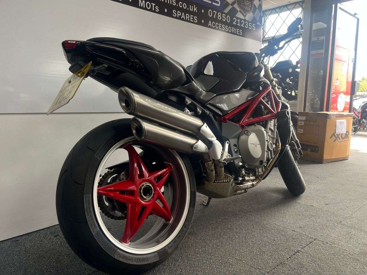 2006 MV AGUSTA BRUTALE 910 2006 MV AGUSTA BRUTALE 910