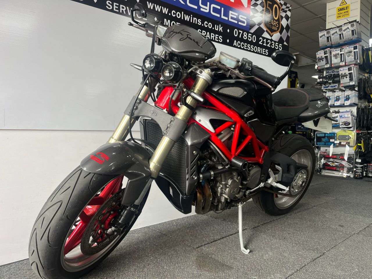 2006 MV AGUSTA BRUTALE 910 2006 MV AGUSTA BRUTALE 910