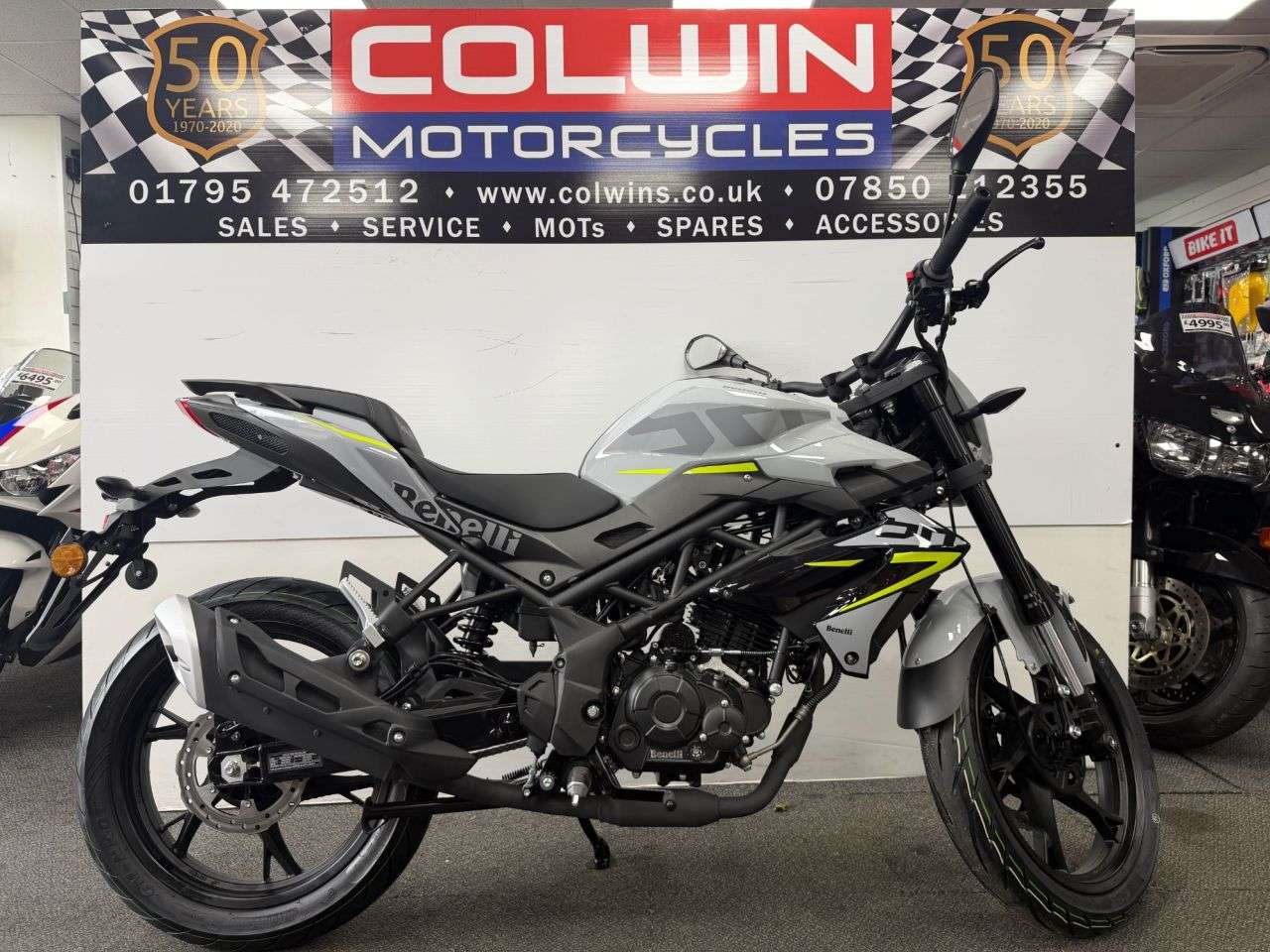 A null BENELLI BN 125 125cc E5 A null BENELLI BN 125 125cc E5