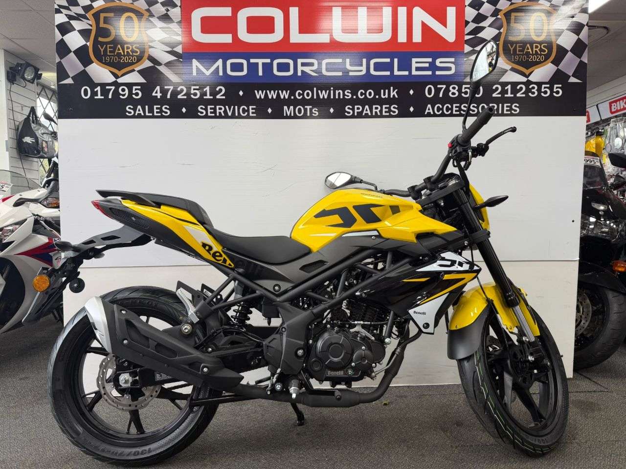 A null BENELLI BN 125 125cc E5 A null BENELLI BN 125 125cc E5