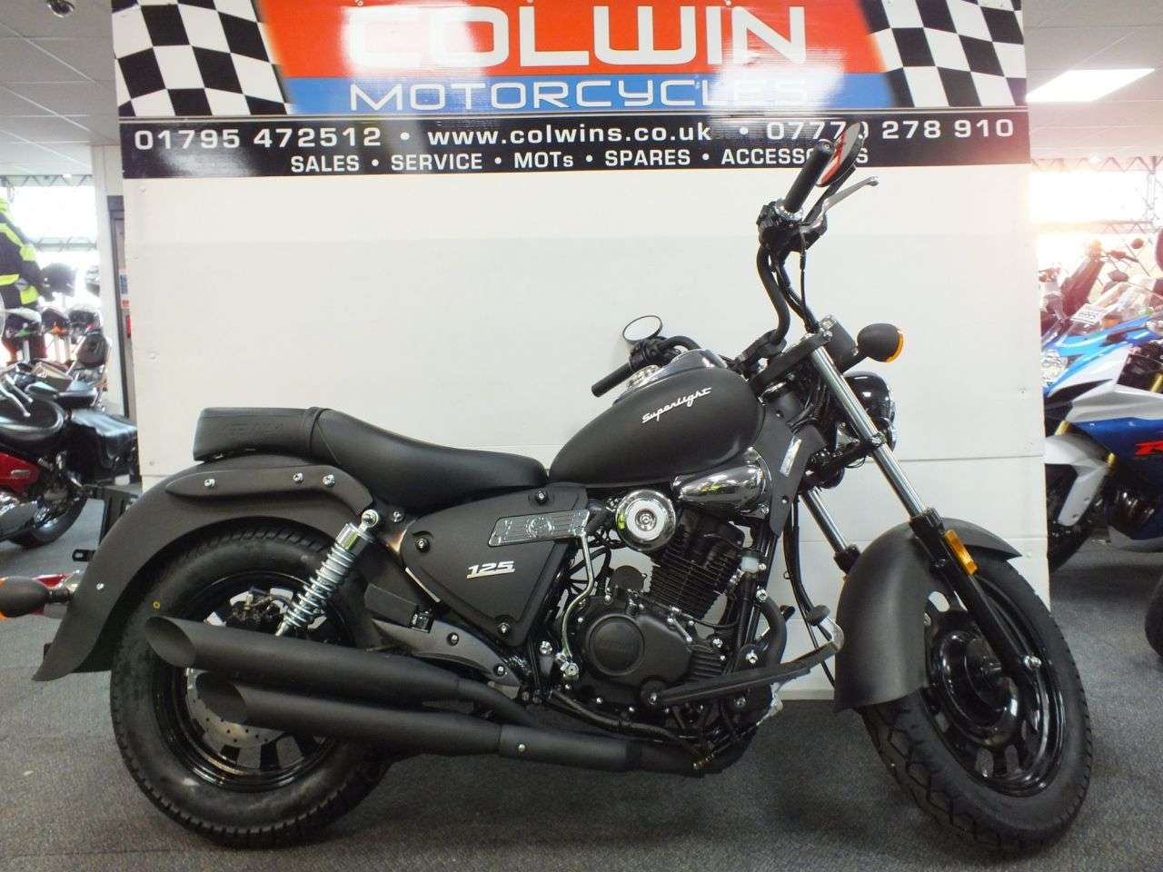 A 2020 KEEWAY SUPERLIGHT 125 LTD A 2020 KEEWAY SUPERLIGHT 125 LTD