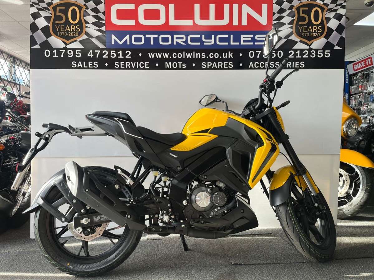 Check out this Porsche 911 2023 Petrol Manual