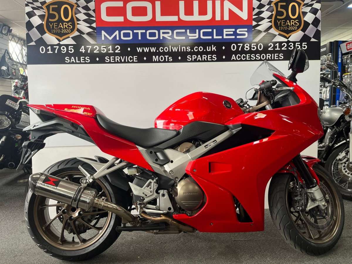 Check out this Honda Vfr800f 2014 Petrol Manual