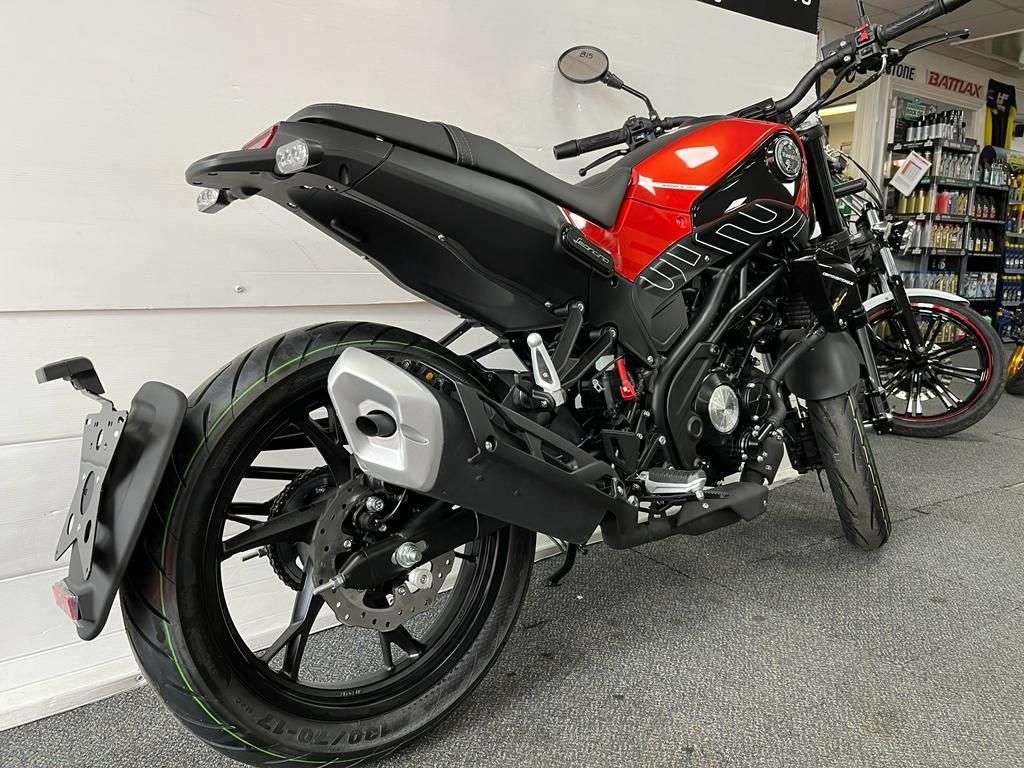null BENELLI LEONCINO 125 null BENELLI LEONCINO 125