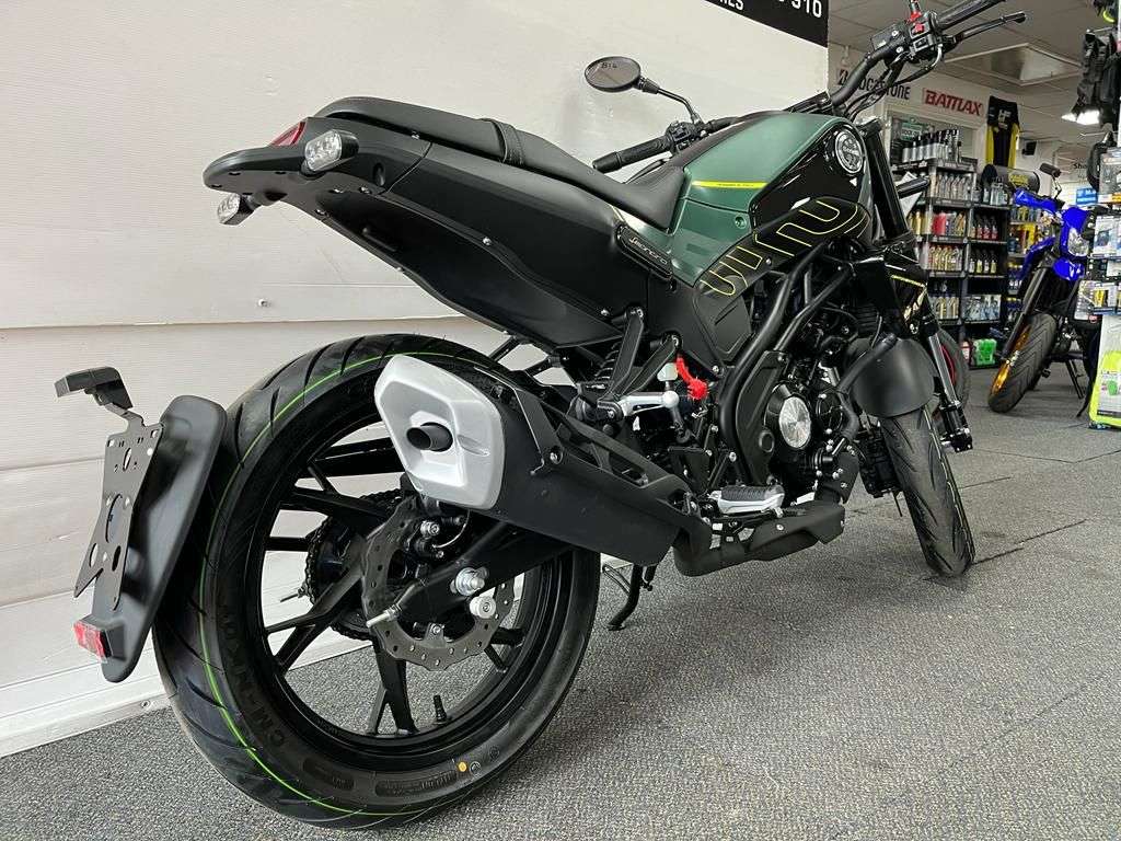 null BENELLI LEONCINO 125 null BENELLI LEONCINO 125