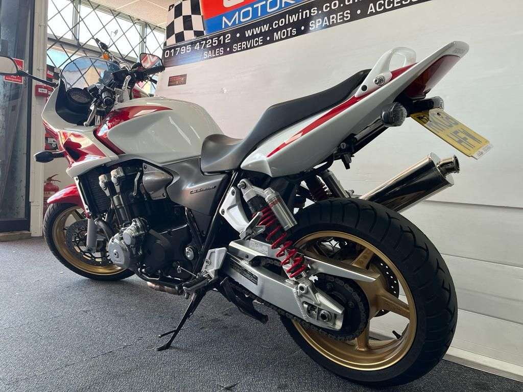 2008 HONDA CB1300 2008 HONDA CB1300