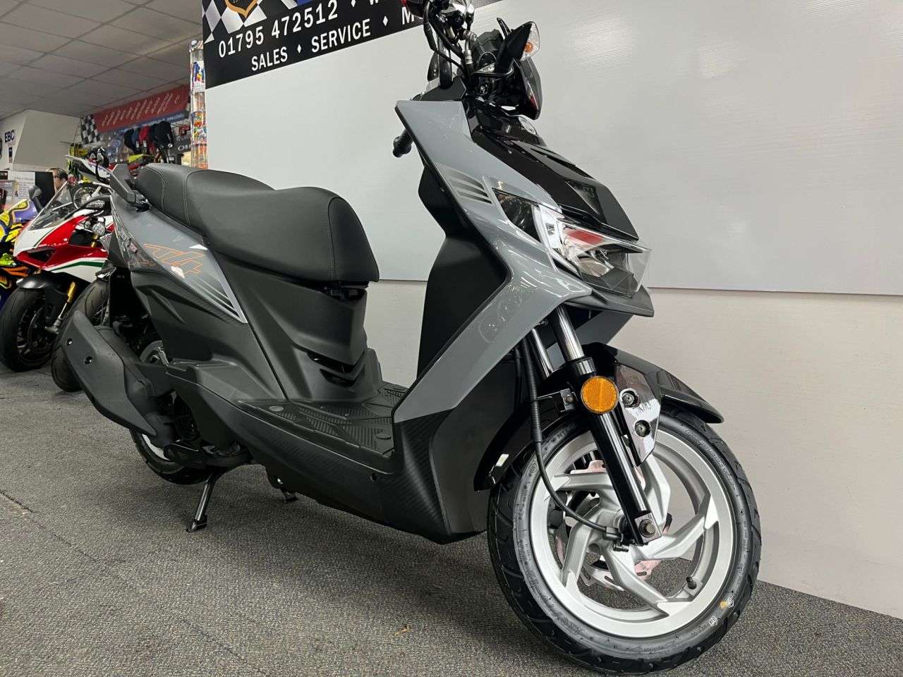 null SYM JET 4 RX 125 null SYM JET 4 RX 125