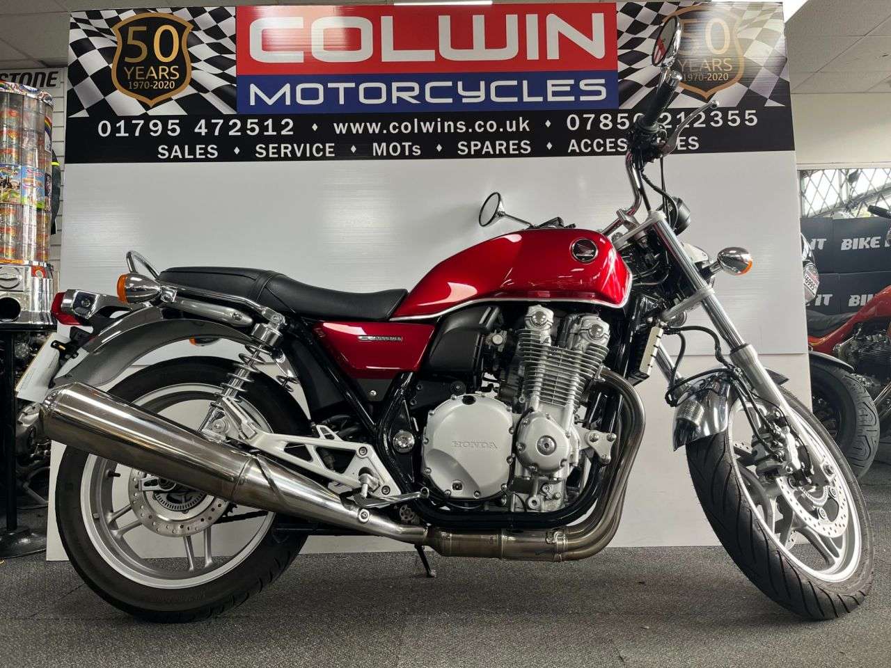 2013 HONDA CB1100 2013 HONDA CB1100