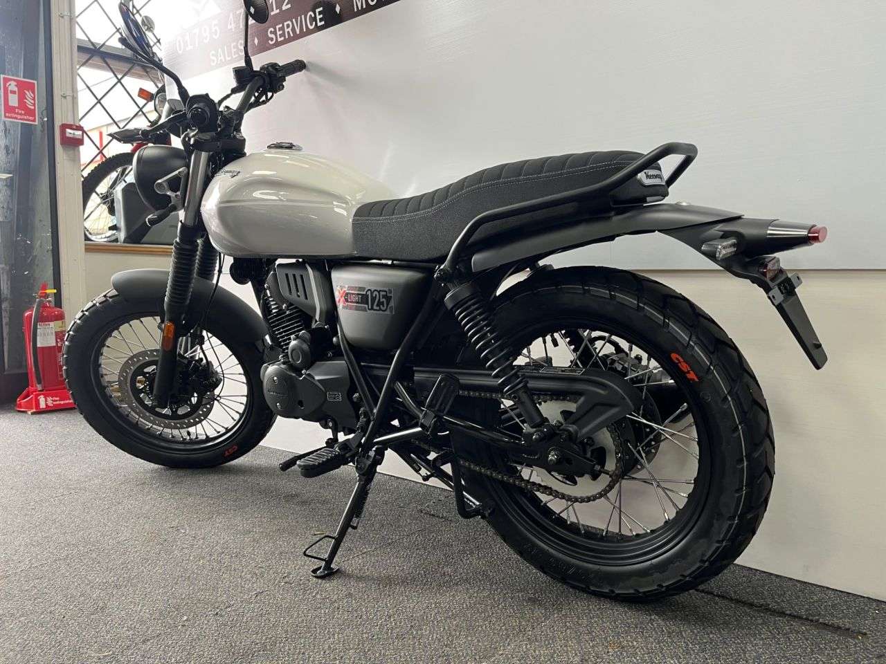 2015 PORSCHE MACAN 2015 PORSCHE MACAN