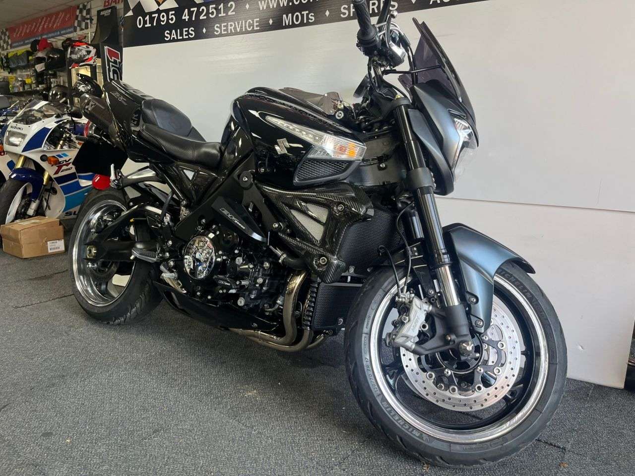 2007 SUZUKI GSX1300 B-KING 2007 SUZUKI GSX1300 B-KING