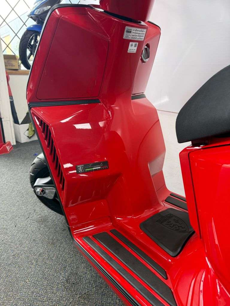 null LAMBRETTA X 125 null LAMBRETTA X 125