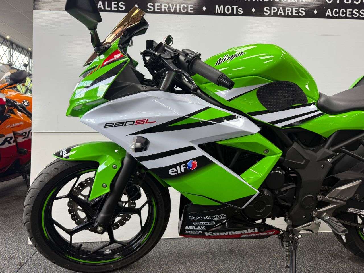 2015 KAWASAKI NINJA 250SL 2015 KAWASAKI NINJA 250SL