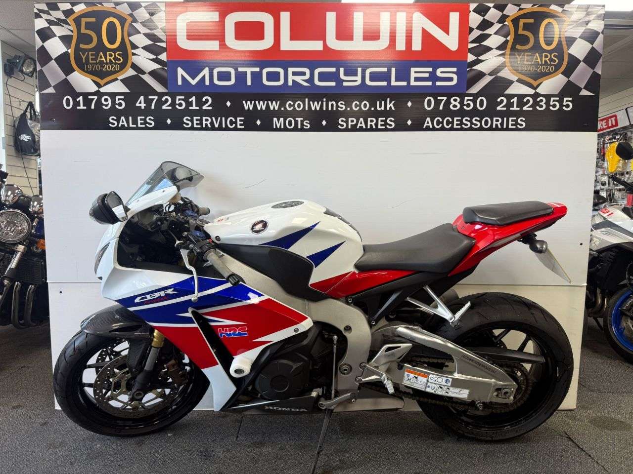 2014 HONDA CBR1000RR FIREBLADE 2014 HONDA CBR1000RR FIREBLADE