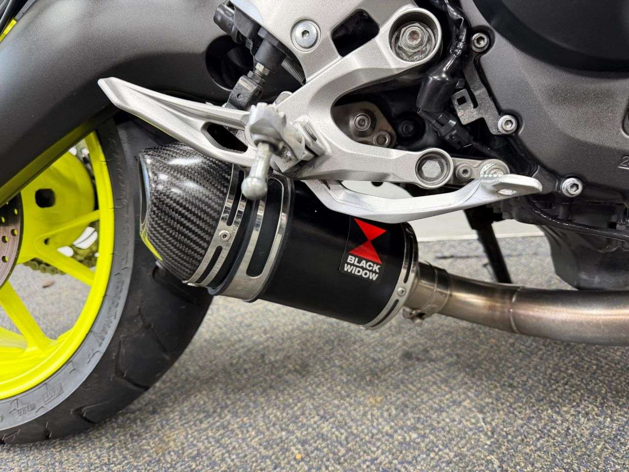 2017 YAMAHA MT-09 2017 YAMAHA MT-09