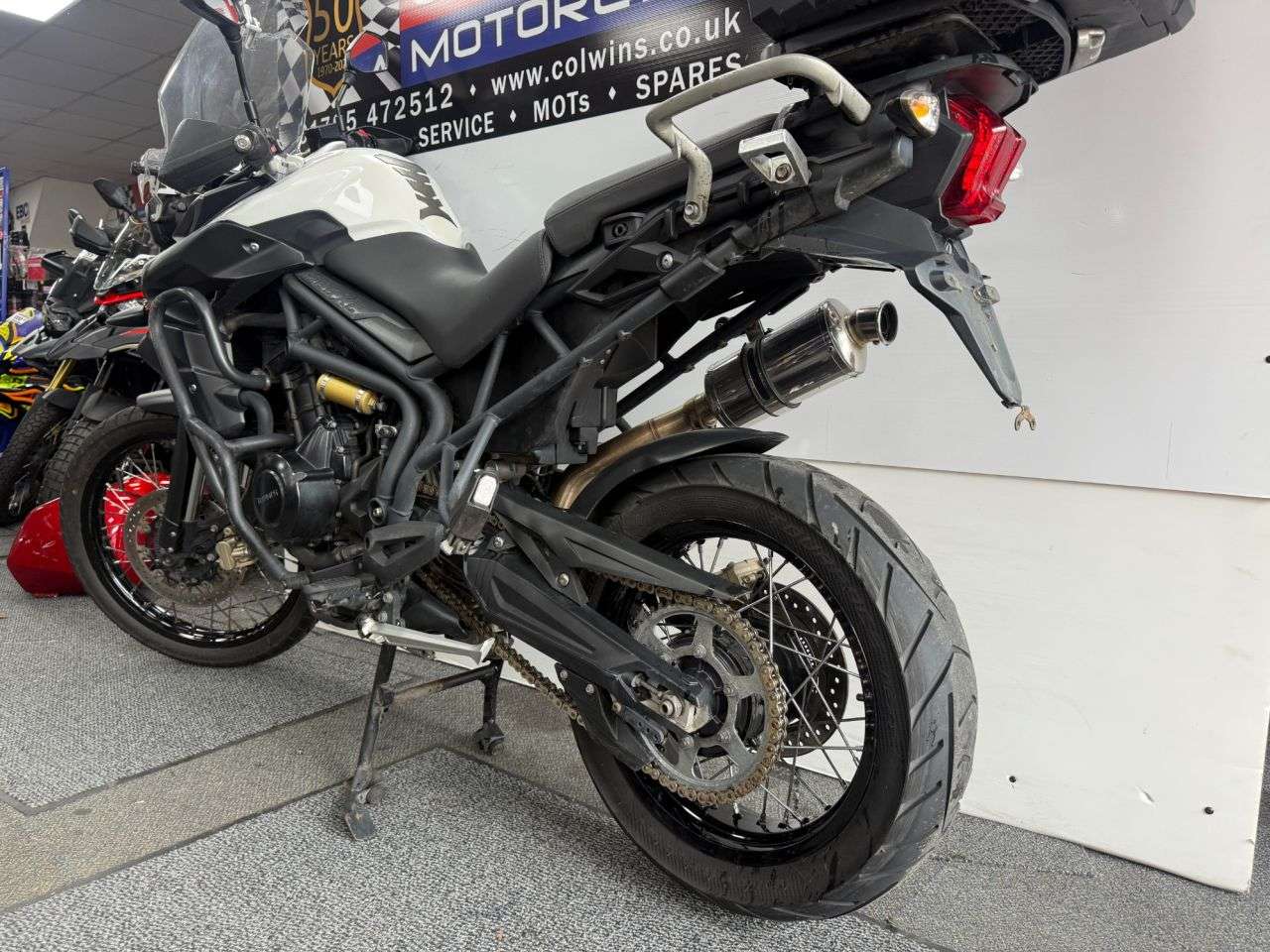 2013 TRIUMPH TIGER 800 2013 TRIUMPH TIGER 800