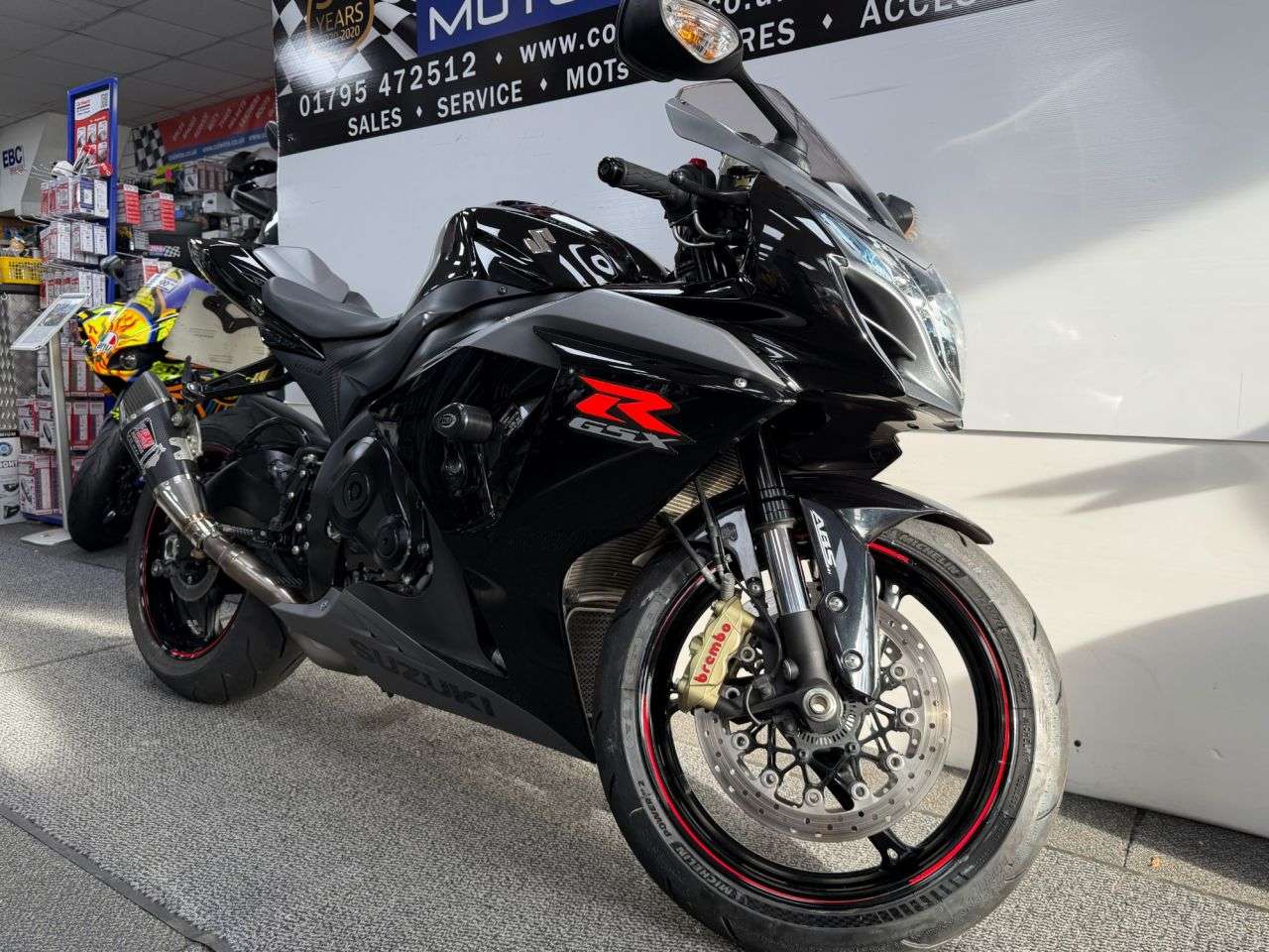 2015 SUZUKI GSX-R1000 2015 SUZUKI GSX-R1000