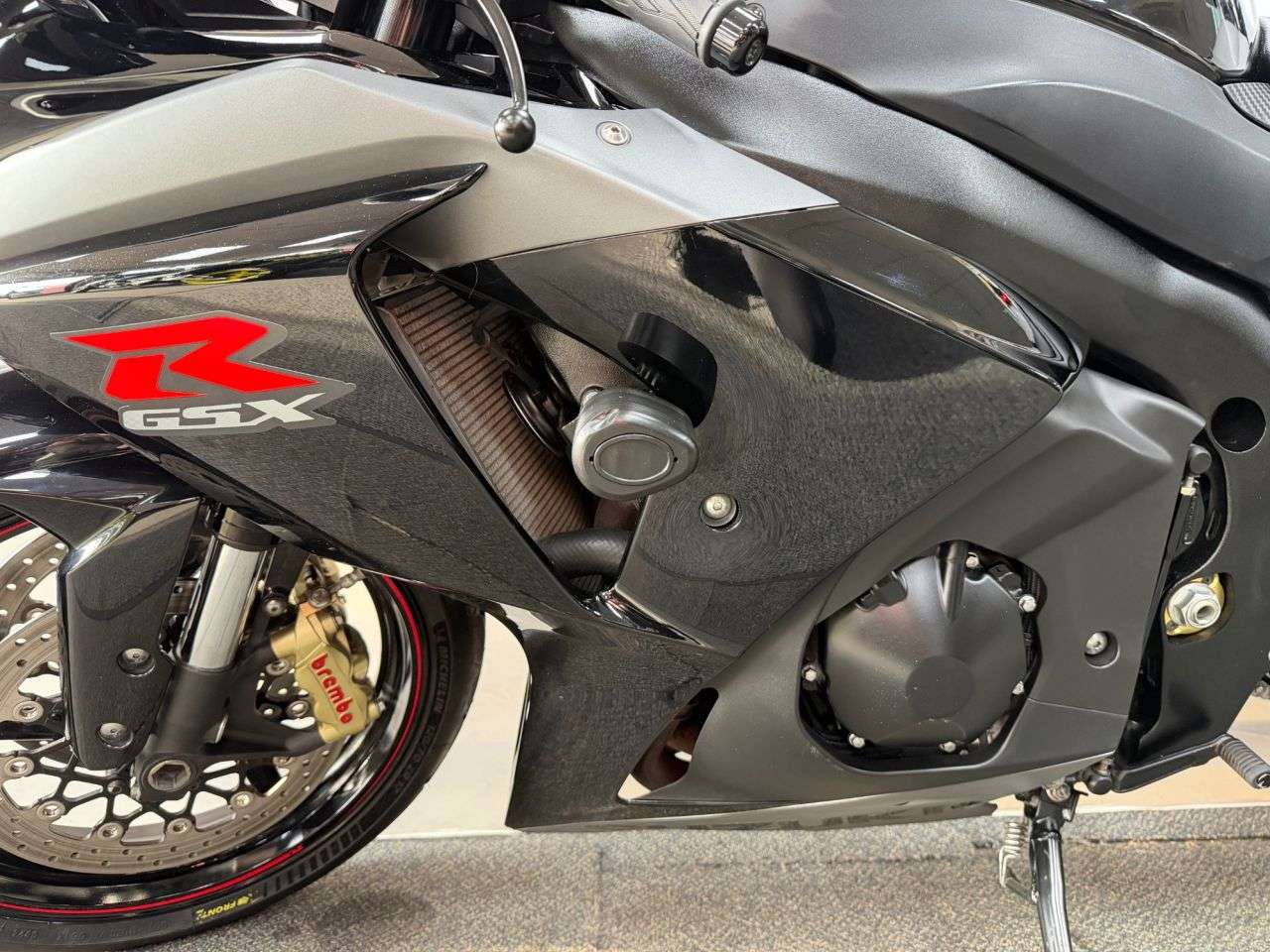 2015 SUZUKI GSX-R1000 2015 SUZUKI GSX-R1000