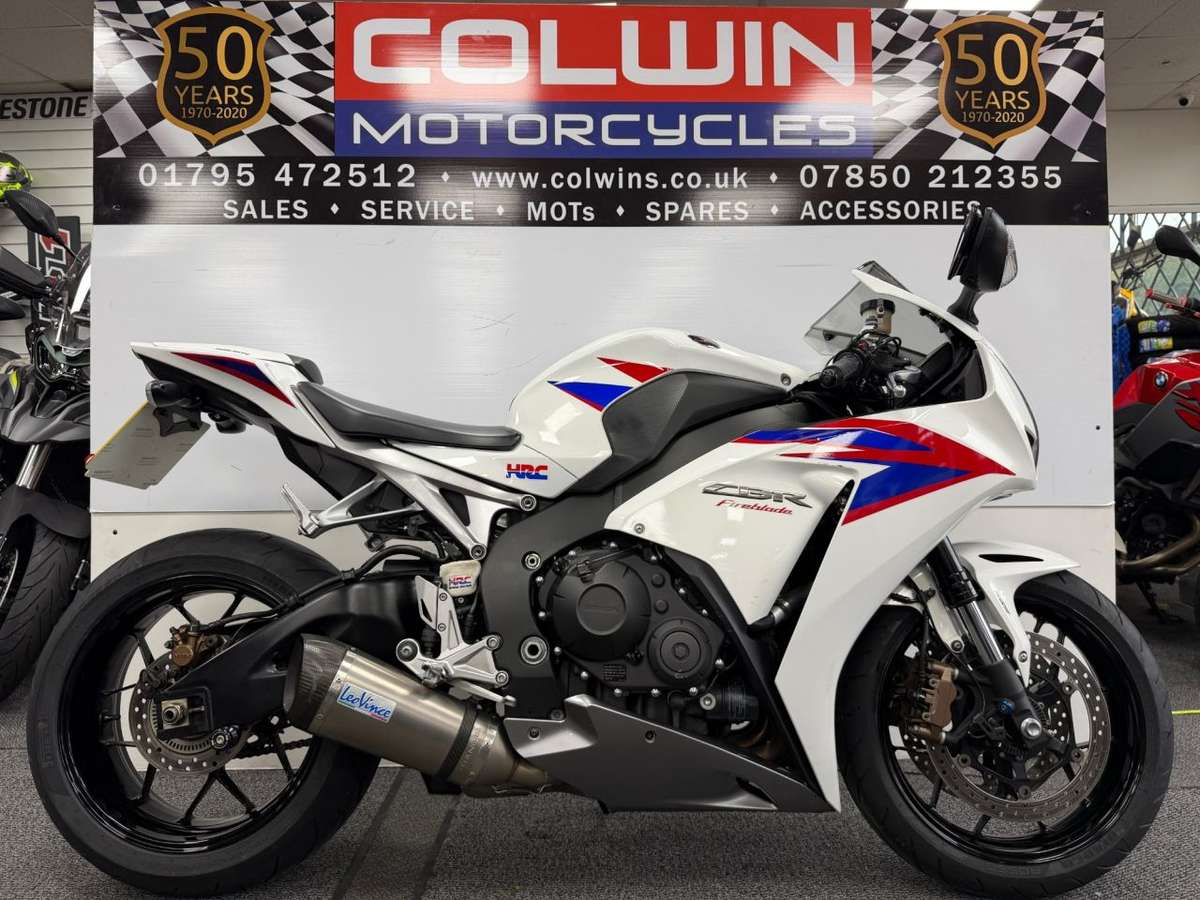 Check out this Honda Cbr1000rr Fireblade 2012 Petrol Manual