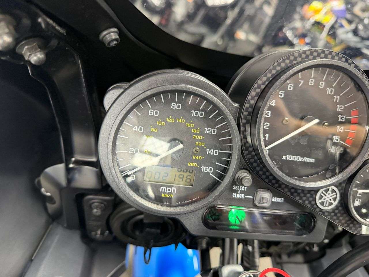 2001 YAMAHA FZS600 2001 YAMAHA FZS600