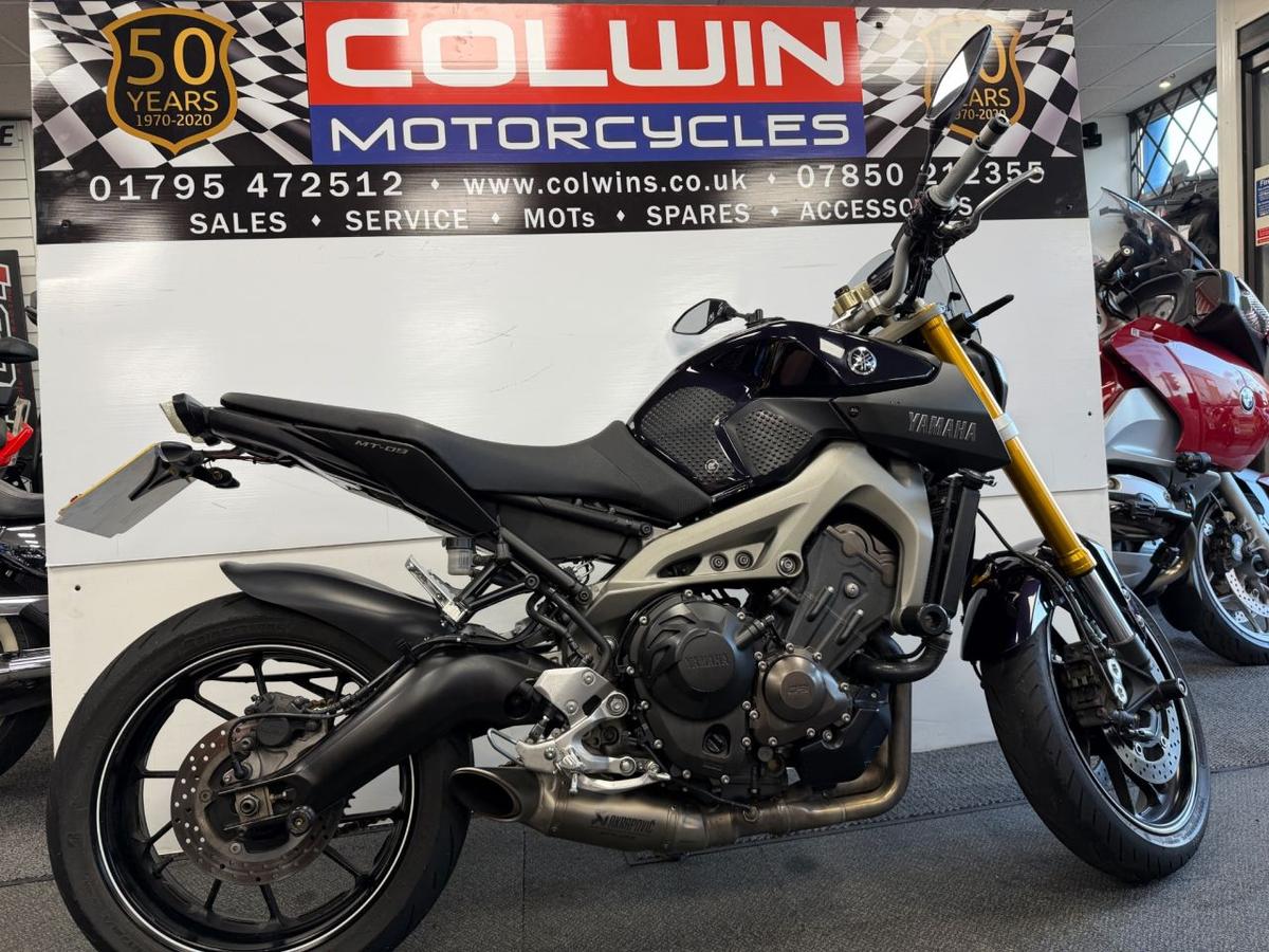 Check out this Yamaha Mt-09 2015 Petrol Manual