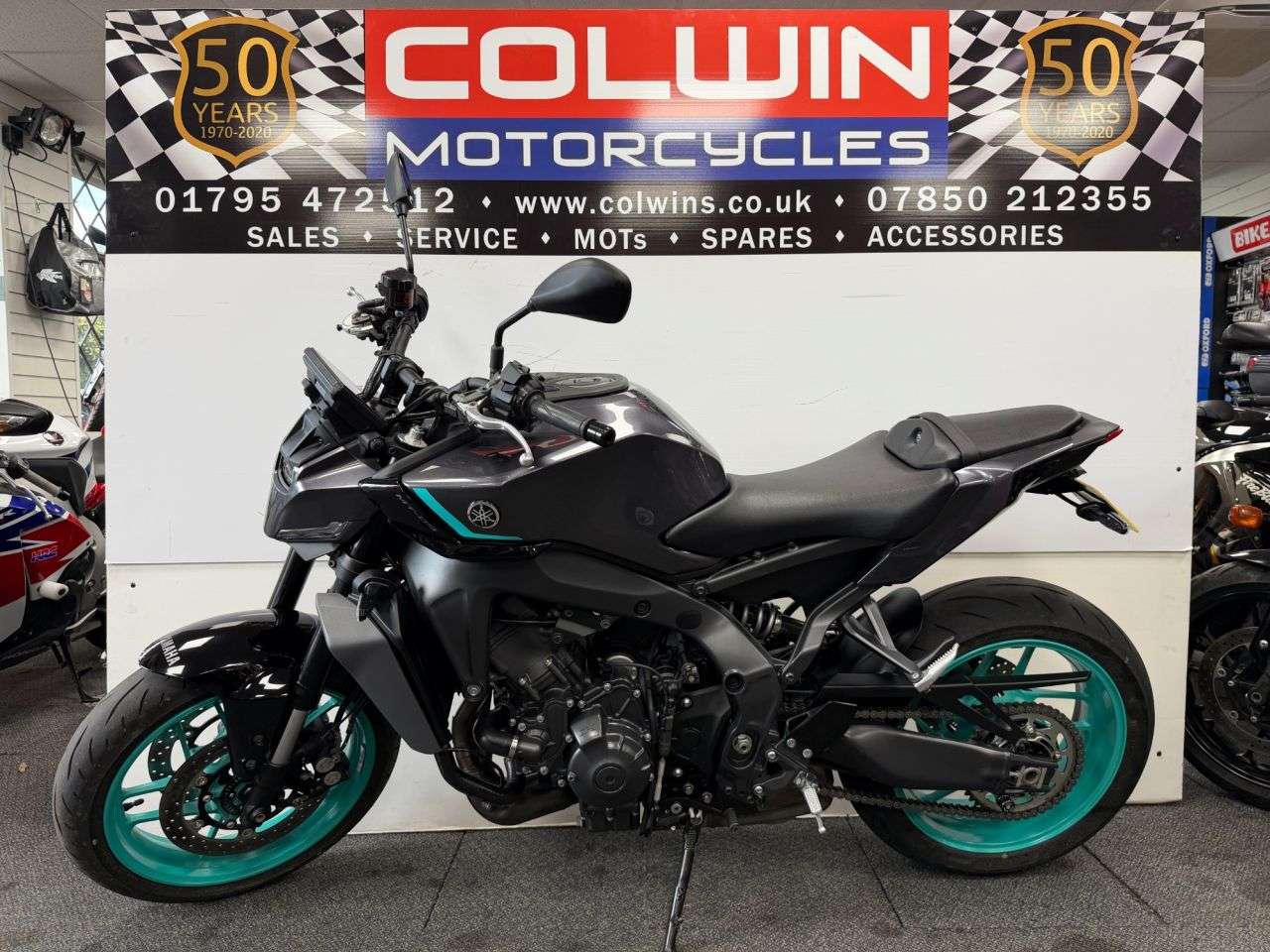 A 2024 YAMAHA MT-09 900 Hyper-naked Petrol Manual Euro 5 (119 ps) A 2024 YAMAHA MT-09 900 Hyper-naked Petrol Manual Euro 5 (119 ps)