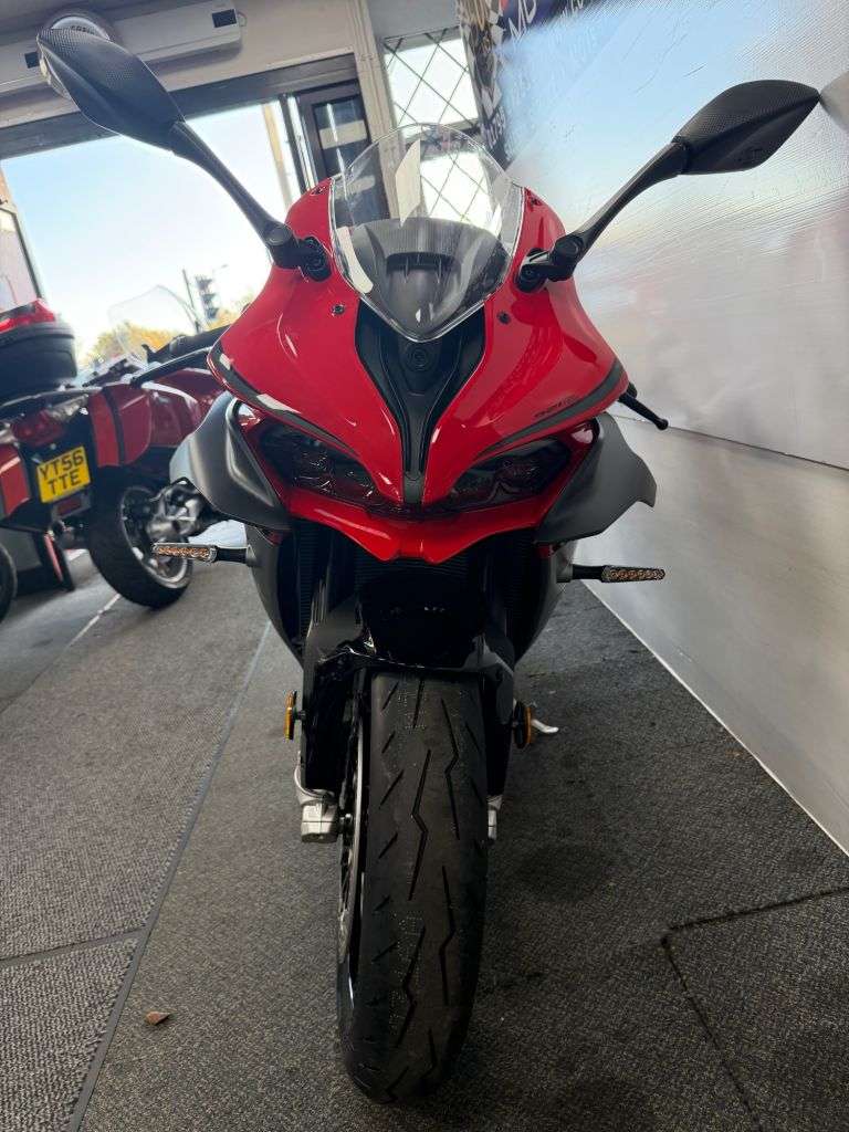 null QJMOTOR SRK 921 RR null QJMOTOR SRK 921 RR