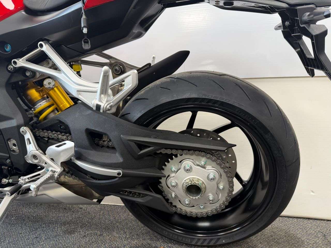 null QJMOTOR SRK 921 RR null QJMOTOR SRK 921 RR