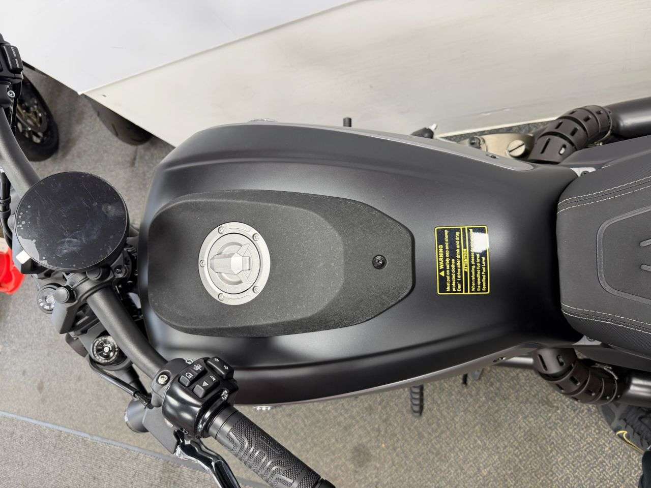 null QJMOTOR SRV 600 V null QJMOTOR SRV 600 V