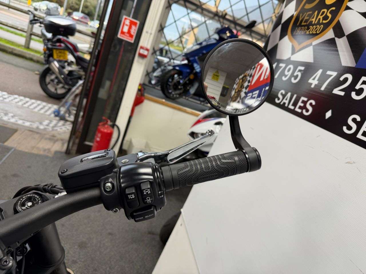 null QJMOTOR SRV 600 V null QJMOTOR SRV 600 V