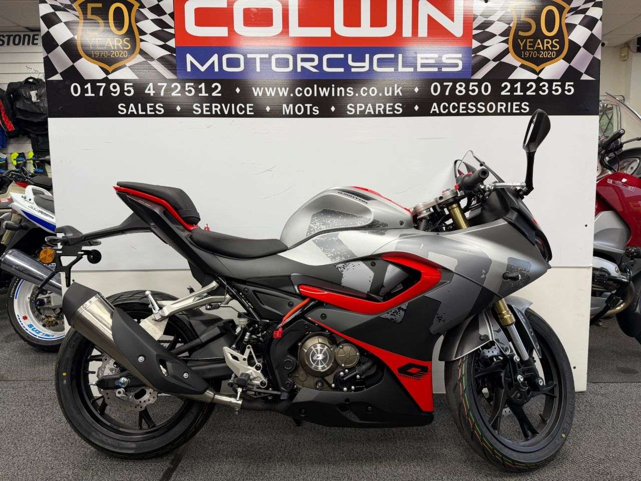 1977 QJMOTOR SRK 125 R 1977 QJMOTOR SRK 125 R