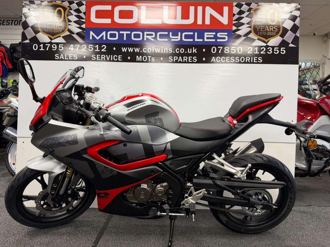 1977 QJMOTOR SRK 125 R 1977 QJMOTOR SRK 125 R