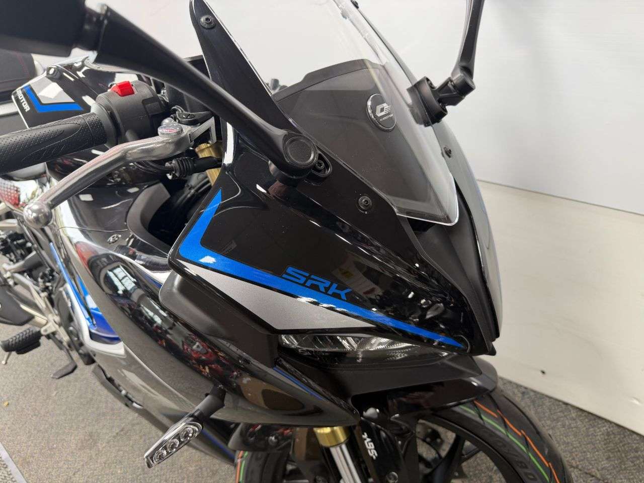 1977 QJMOTOR SRK 125 R 1977 QJMOTOR SRK 125 R