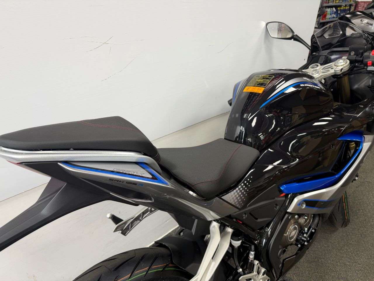 1977 QJMOTOR SRK 125 R 1977 QJMOTOR SRK 125 R