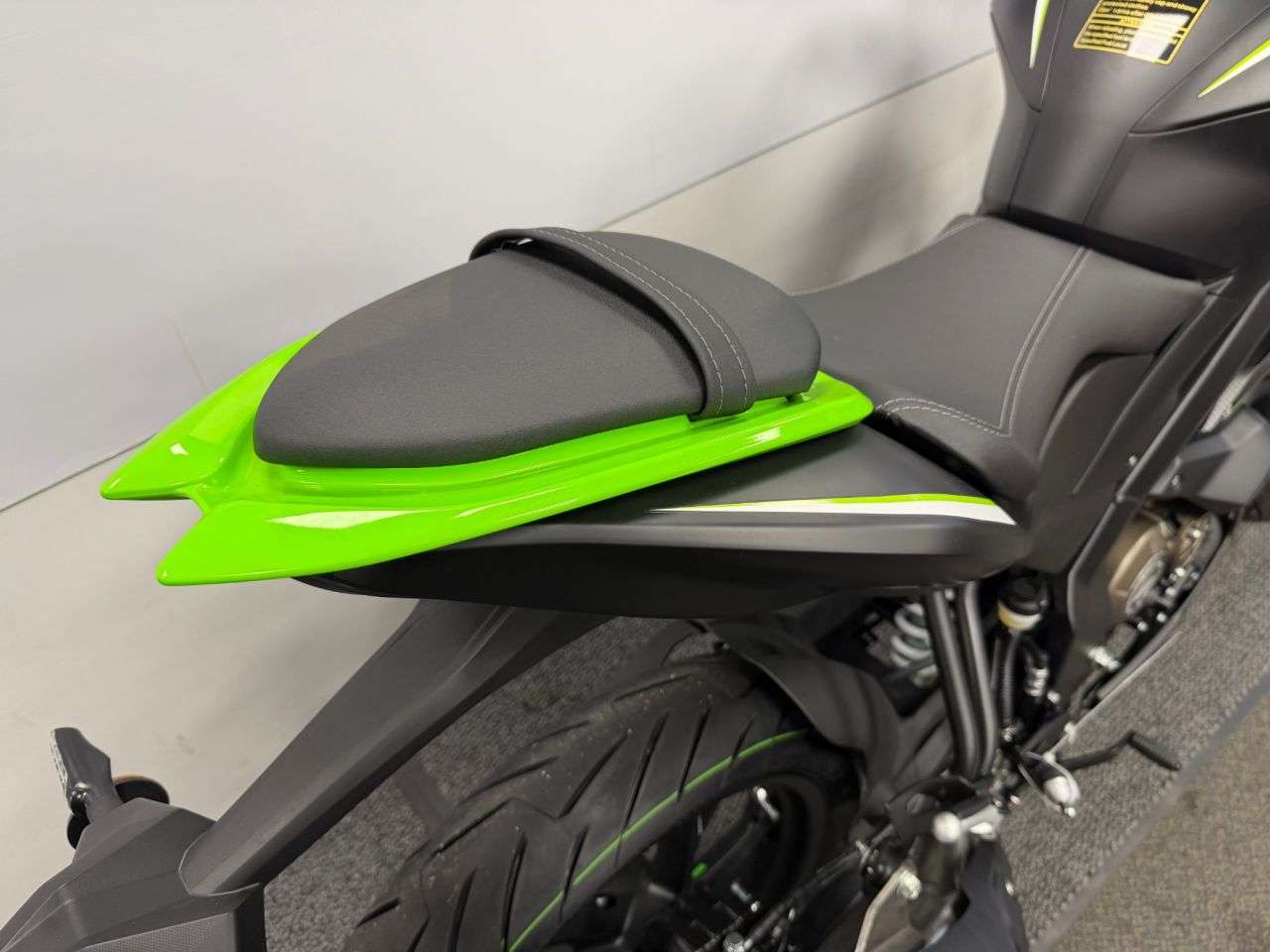 null QJMOTOR SRK 125 S null QJMOTOR SRK 125 S