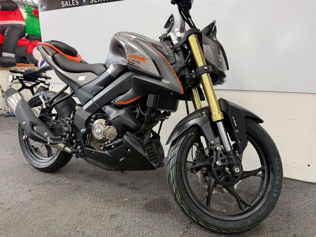 null QJMOTOR SRK 125 S null QJMOTOR SRK 125 S