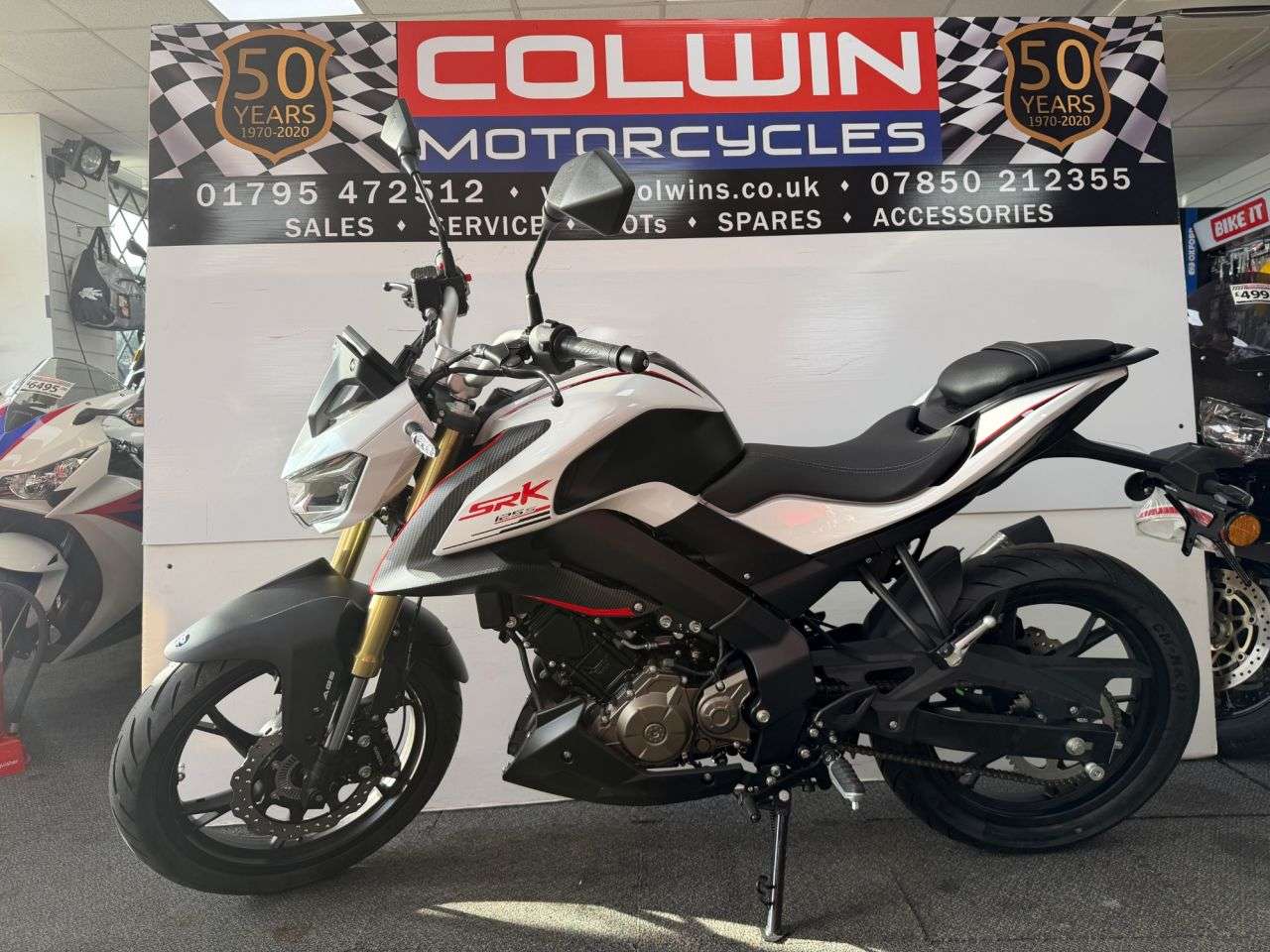 2025 QJMOTOR SRK 125 S 2025 QJMOTOR SRK 125 S