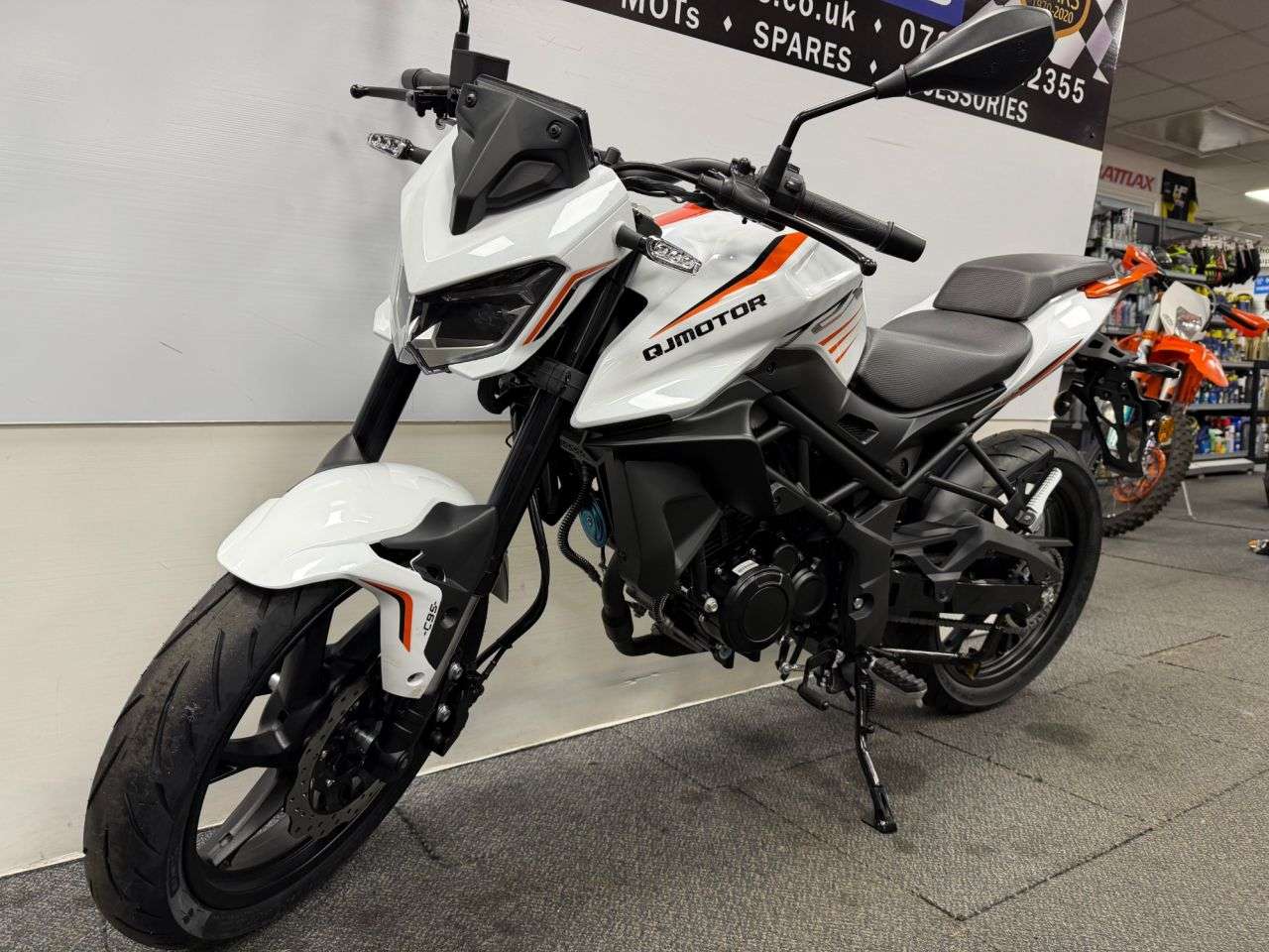 null QJMOTOR TRX 125 null QJMOTOR TRX 125