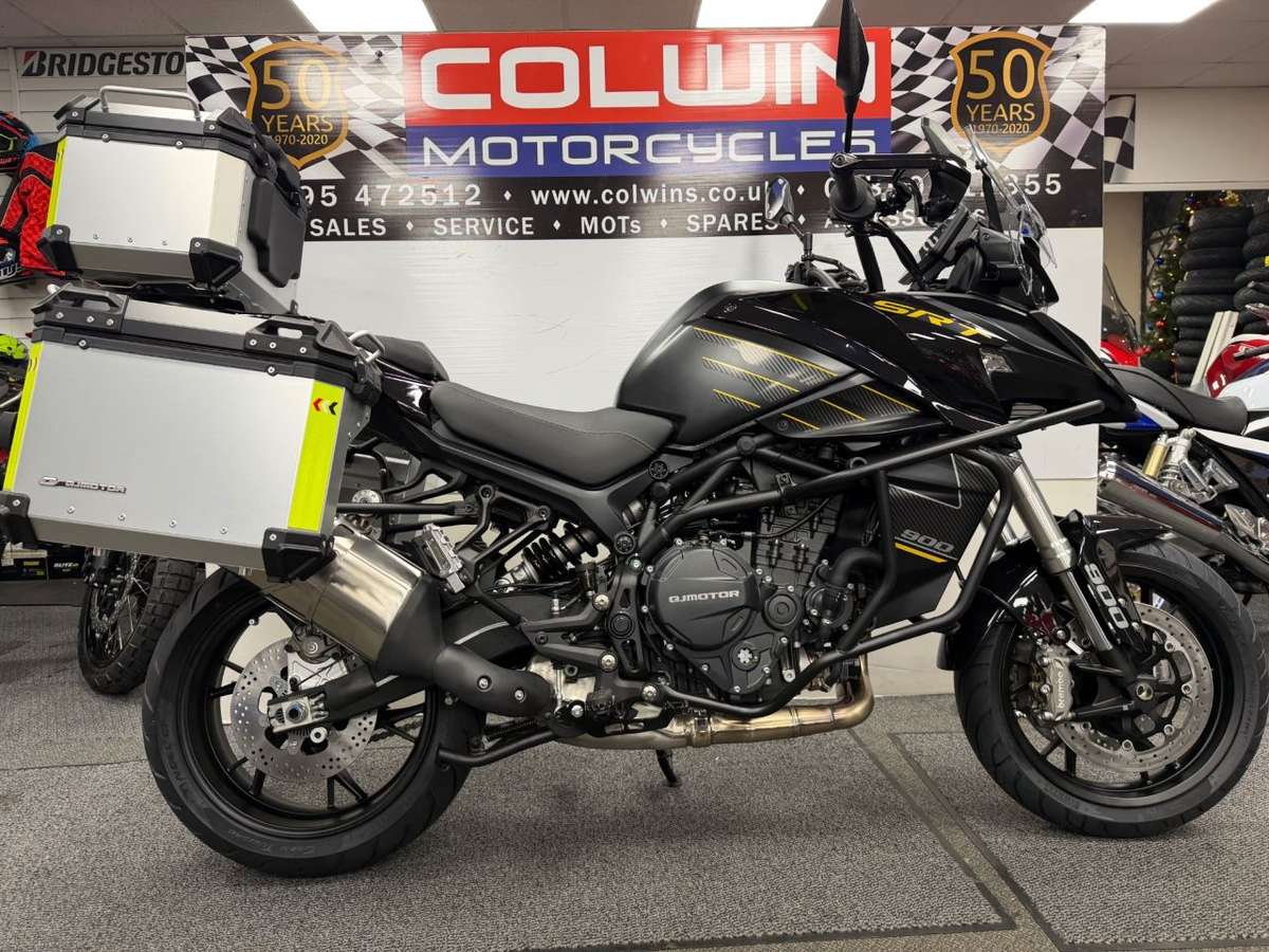 Check out this Qjmotor Srt 900 S Petrol Manual