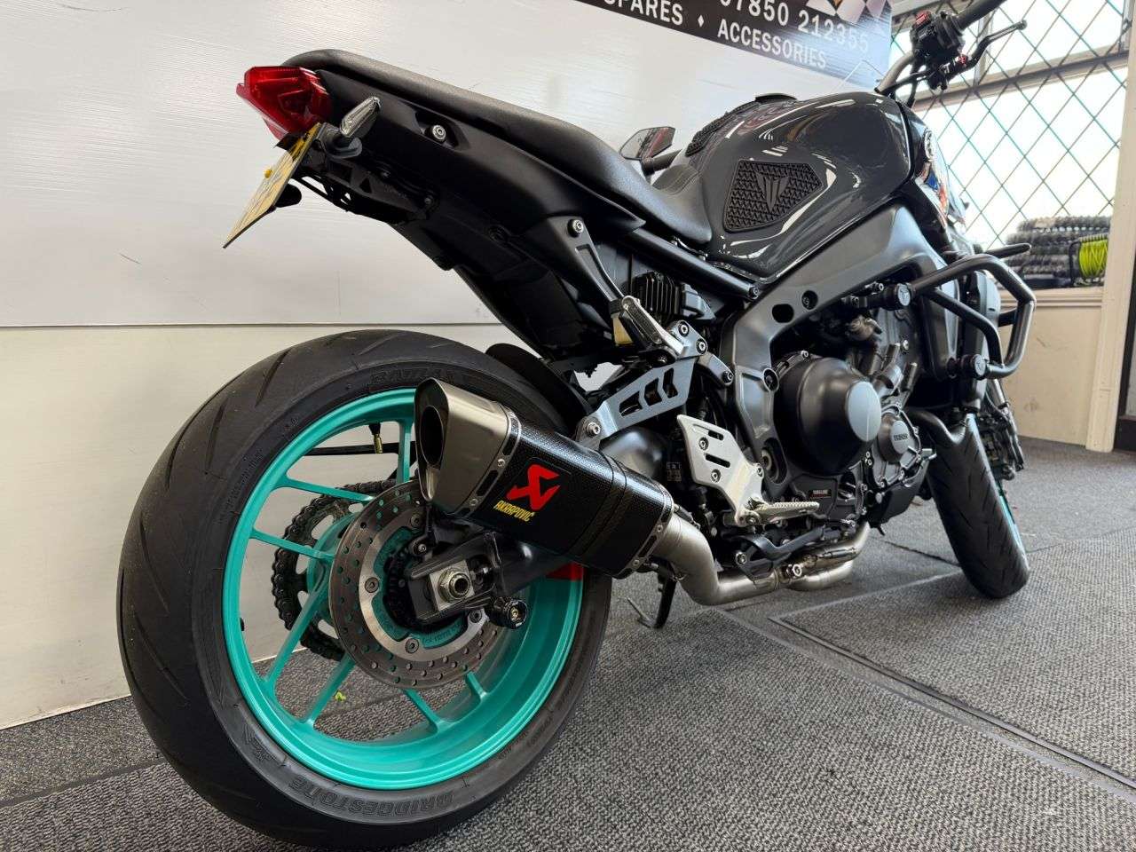 2024 YAMAHA MT-09 2024 YAMAHA MT-09